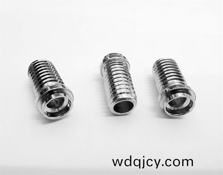 帶(dai)介(jie)螺(luo)紋套(tao)